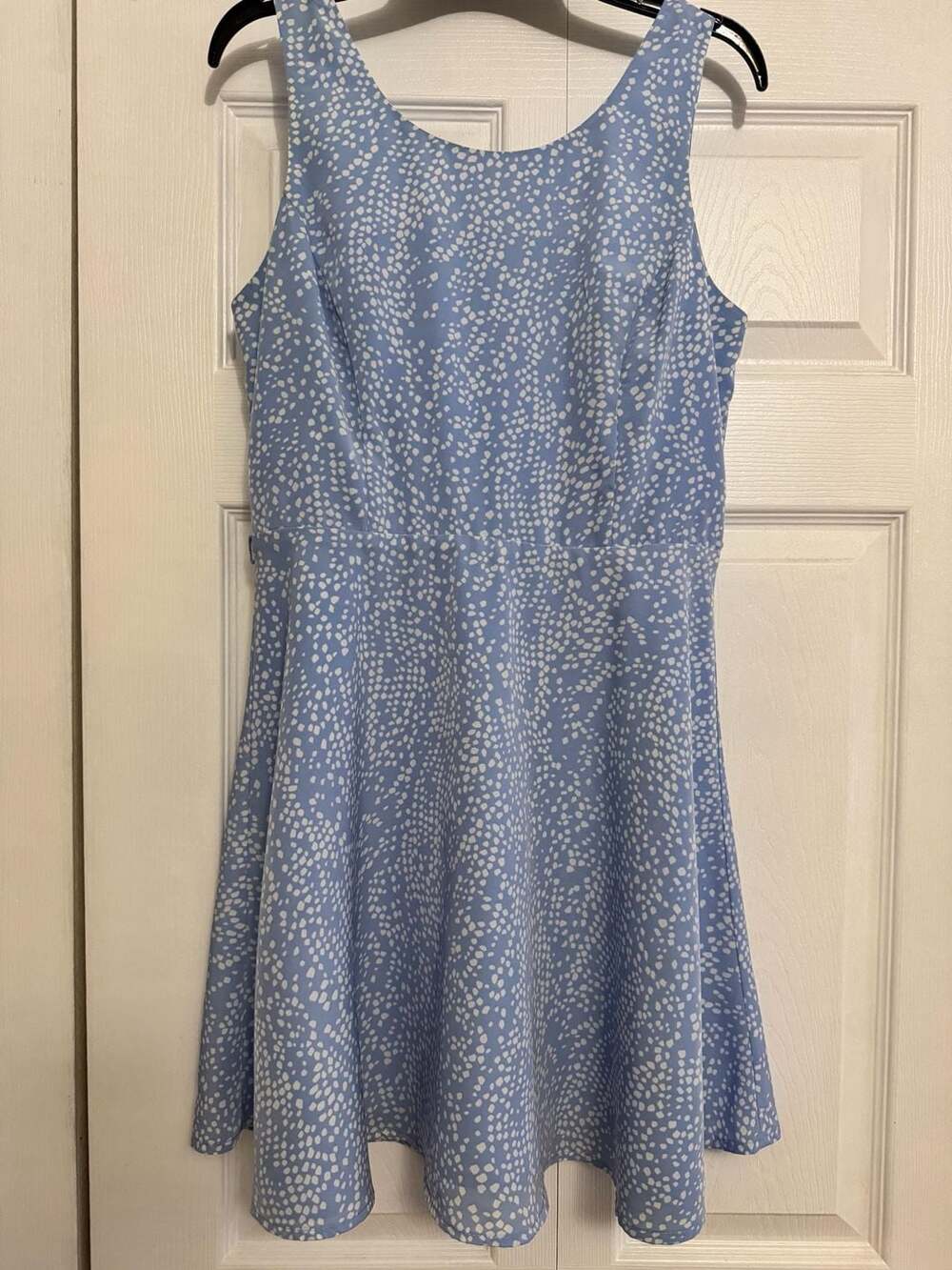 Forever 21 Blue and White Spotted Sleeveless Fit and Flare Dress Size M